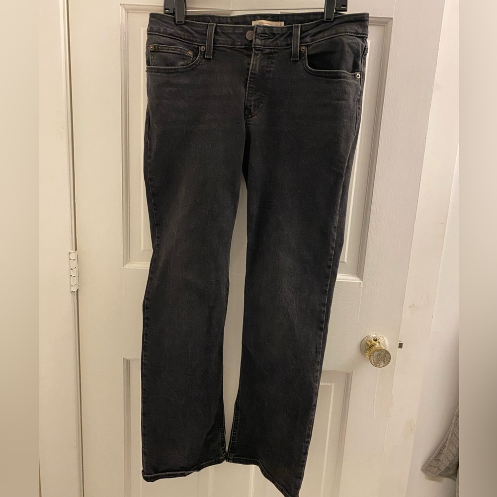 Faded black Levi’s men’s jeans